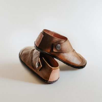 Common Tread - Evergreen Shoe in Brown Leather - pink tag - Shopfox